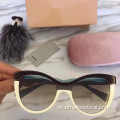 Bunte widergespiegelte Cat Eye Sonnenbrillen für Frauen